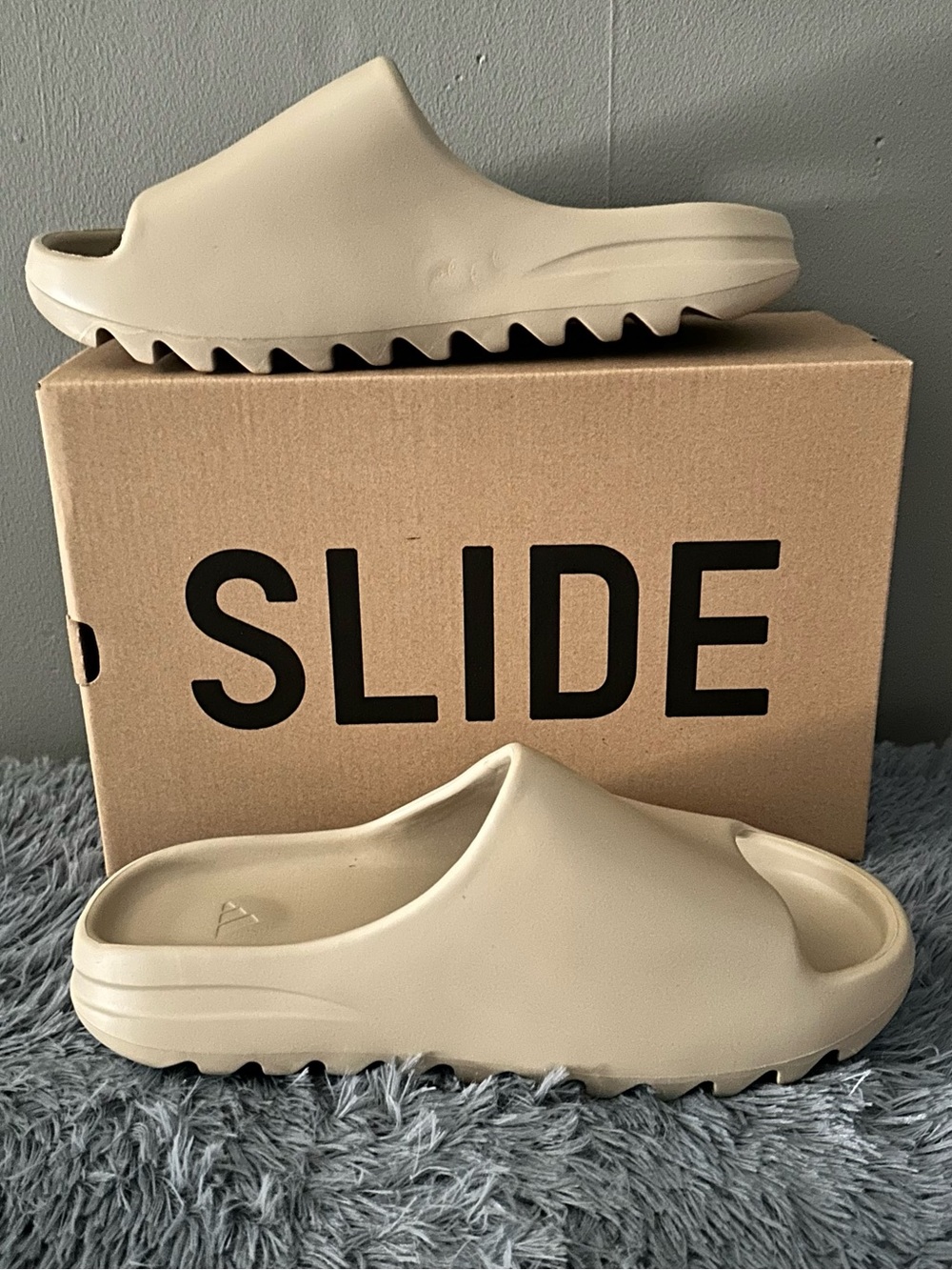 Adidas Yeezy “Pure” Slide Slip-on Style-Branded Insole-Sawtooth Sole-NEW w/Box
